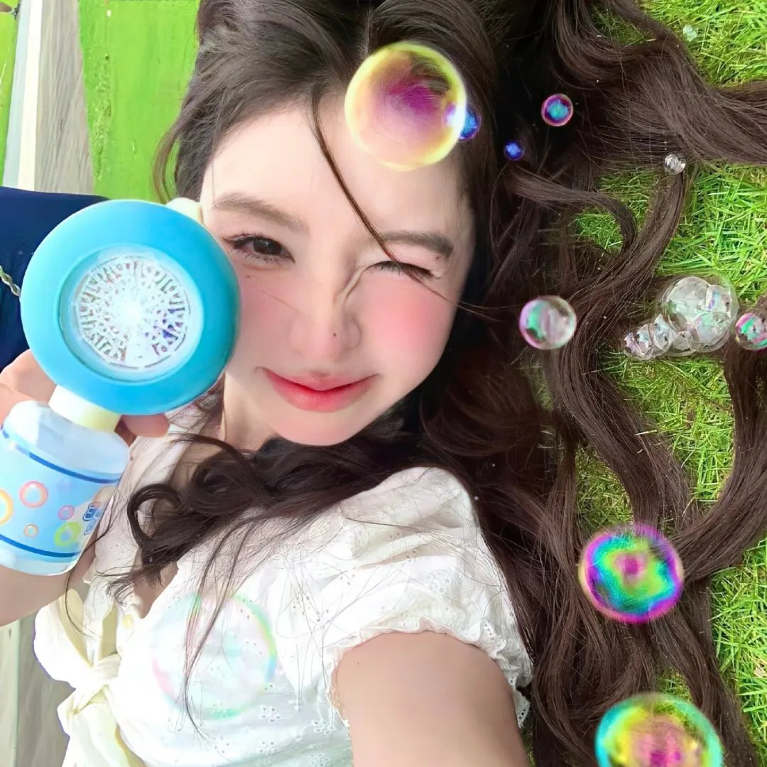 萌子美 虽然她有点怪